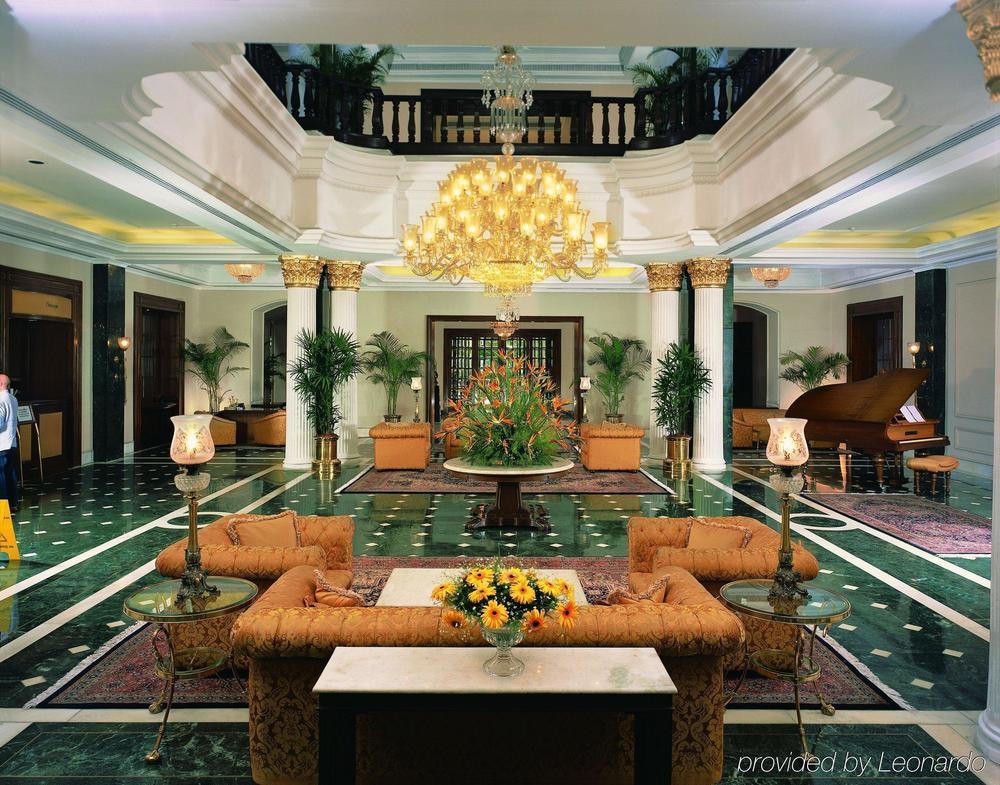 The Oberoi Grand Kolkata Hotel Interior photo